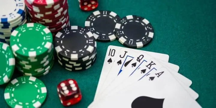 Khái quát về công thức chia bài Liêng 